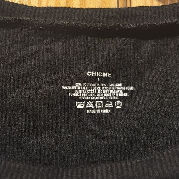 NWT Chicme built in bra top - Picture 3 of 4